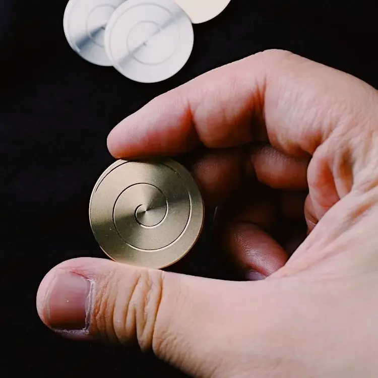 Desktop coin decompression gyro transfer good luck gyro fun pocket toy stainless steel rotating gyro adult and children's toy