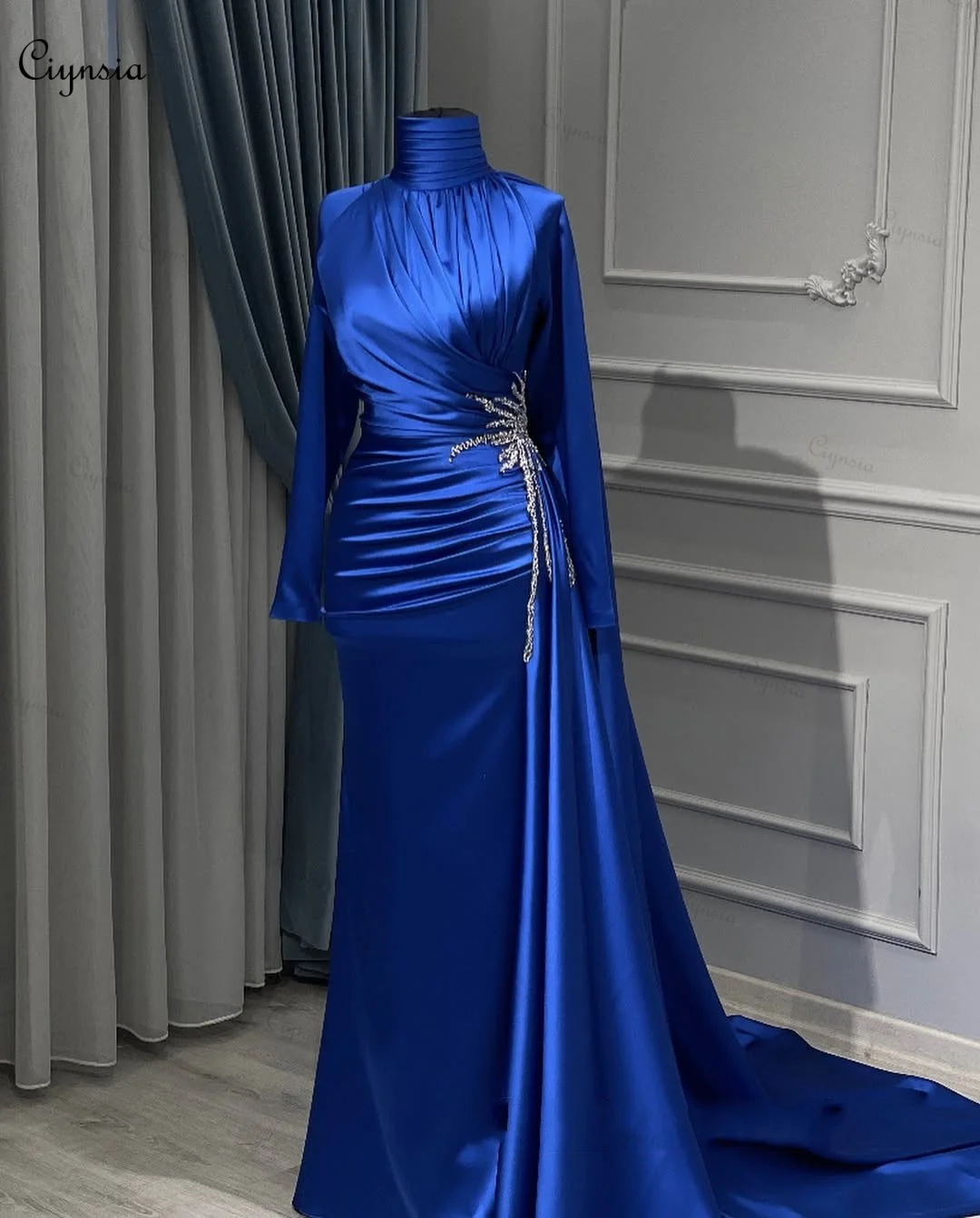 

Ciynsia Customized Mermaid Formal Dress Satin Pleated Luxury Crystal High Neck Long Sleeve Prom Dresses Elegant Evening Party