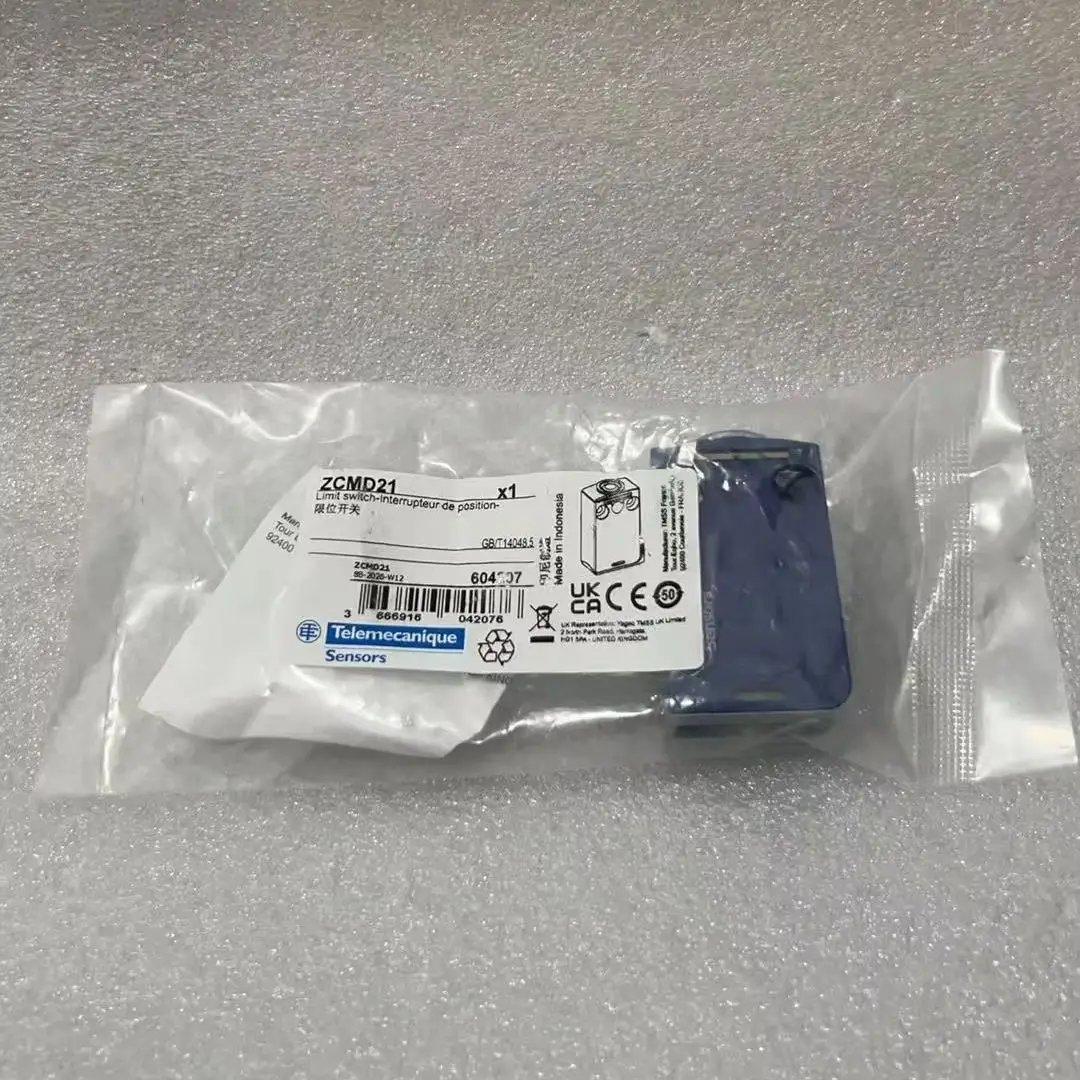 Travel switches XC Standard, ZCMD, 1NC+1 NO, silver, snap action ZCMD21