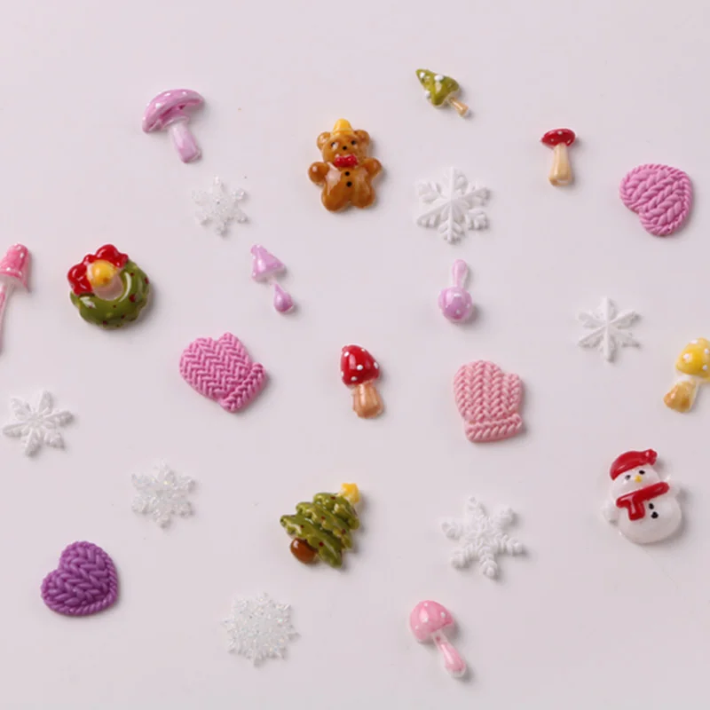 TSZS 1pc Winter Snowflake Flower 3D Nail Mold Silicone Christmas Tree Snow Man Silicone Mold Nail Accessories