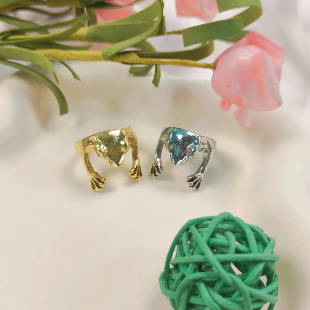 DIY accessories Retro personalized new creative design frog ring, European and American fashion exaggerated alloy opening adjust
