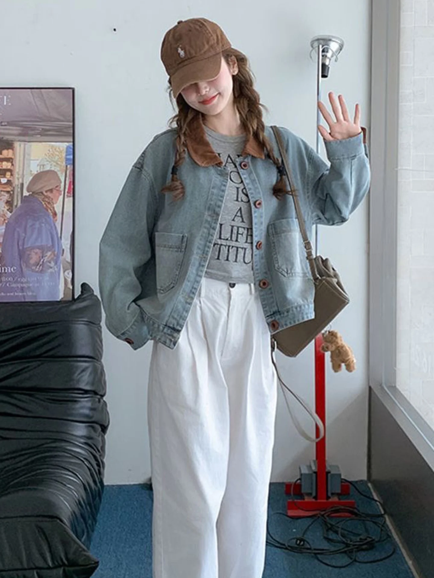 

Blue Vintage ort Denim Jaet Women's Spring 2026 Slimming Faded Jaet Top Commute Sle Loose Fit Long Sve Button Detail