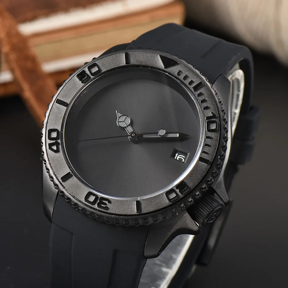 40.5mm Mens Automatic watch Japan NH35 Movement Sapphire Glass Ceremic Bezel Rubber Band Mens Mechanical Watch