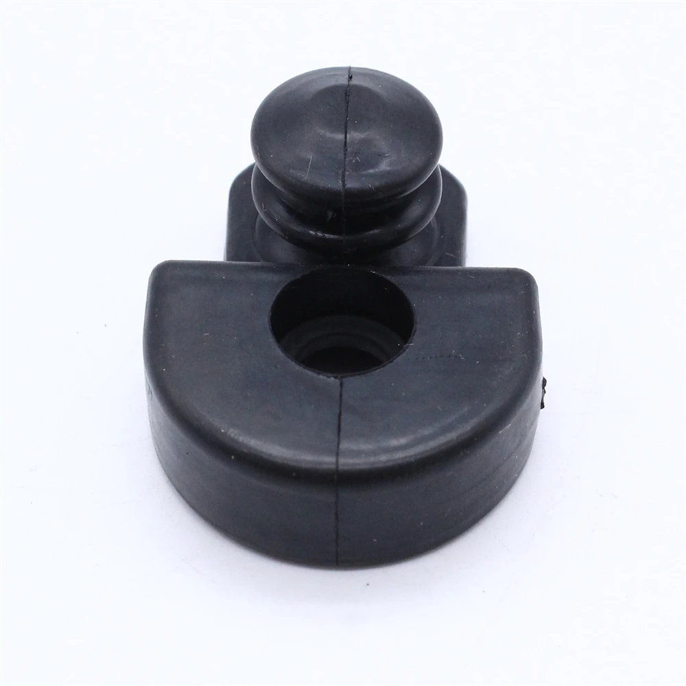 

Durable Front Door Switch Rubber Cover Suitable For Nissan Patrol GU Y61 Navara D21 2536820G00