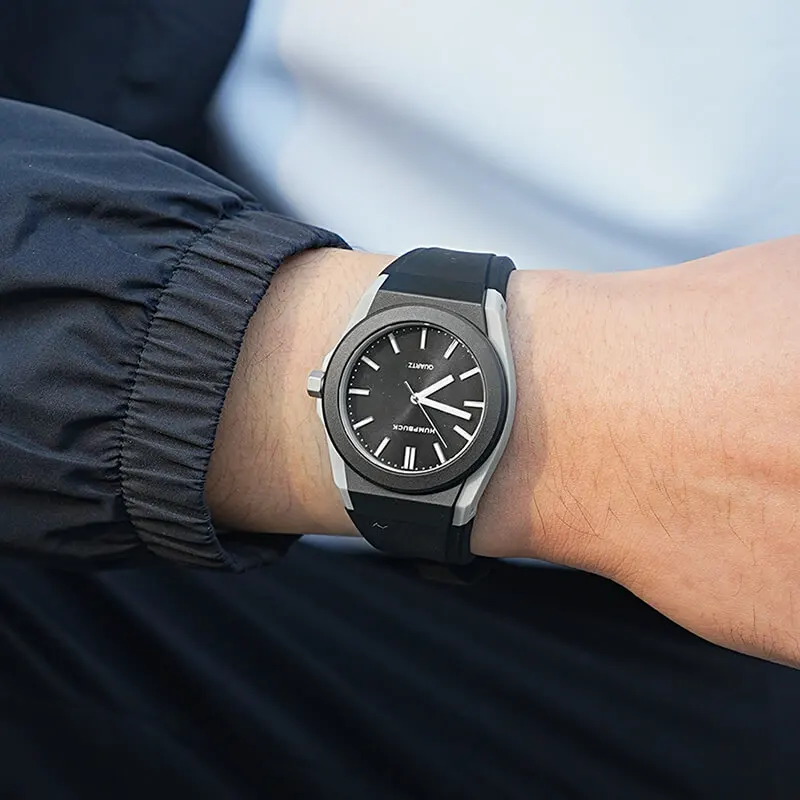 HUMPBUCK Reloj de silicona Moda Casual Ultrafino Cuarzo Luz Impermeable Deporte Reloj de pulsera de plástico de lujo Regalos para hombres y mujeres