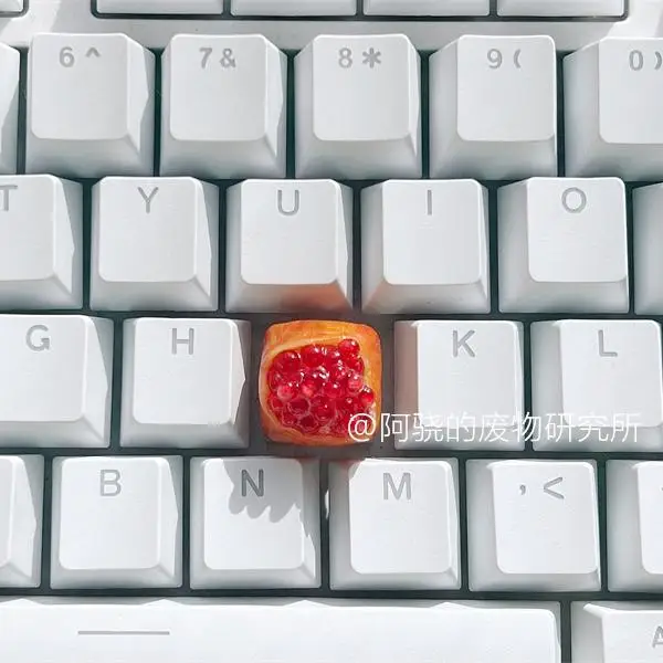 Red Pomegranate, Keycap, Fruit, Cross Axis Mechanical Keyboard Customization