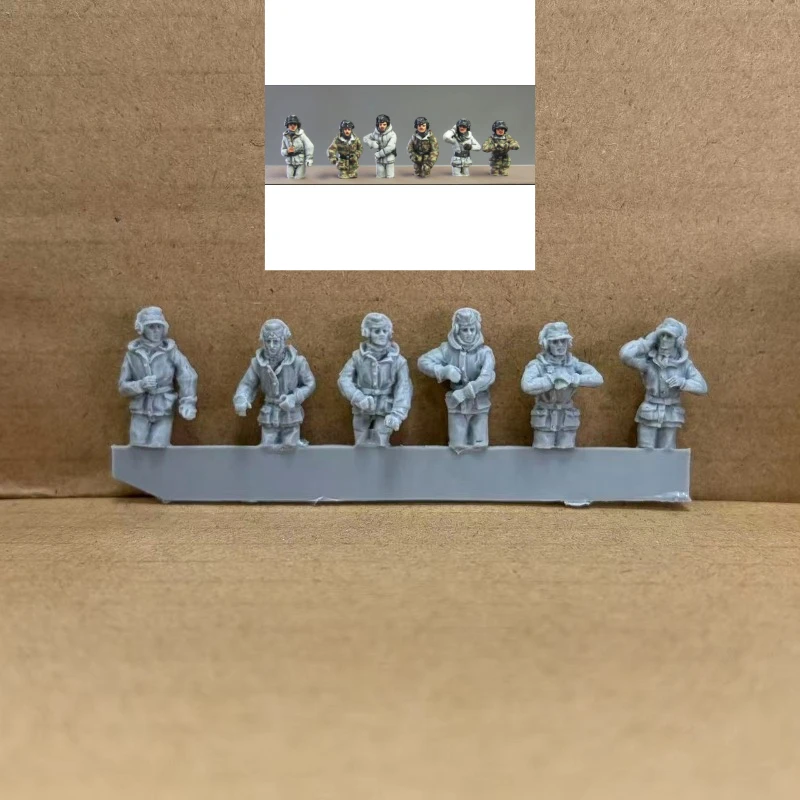 

Набор моделей из литой смолы в масштабе 1/72: Немецкие бронированные войска времен Второй мировой войны, зимний командир, 6 фигурок, без покраски