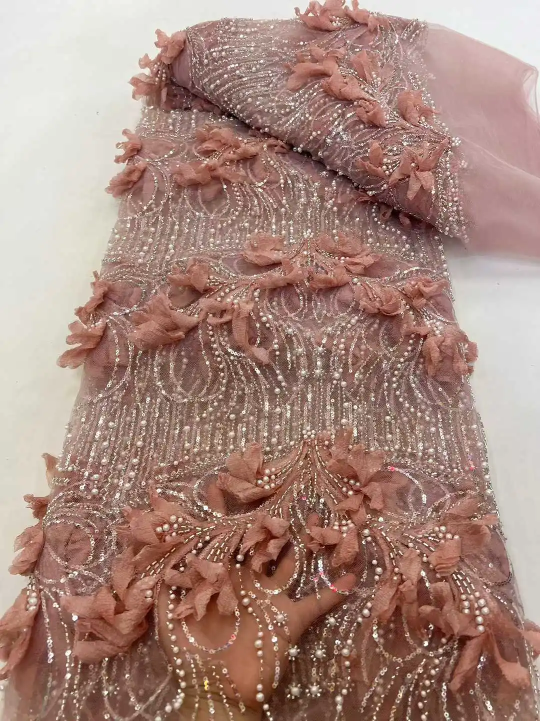 

Африканское кружевное полотно с бисером и пайетками 2026: Французская и нигерийская 3D-аппликация, вышитое кружево для свадебных платьев и материалов для пошива