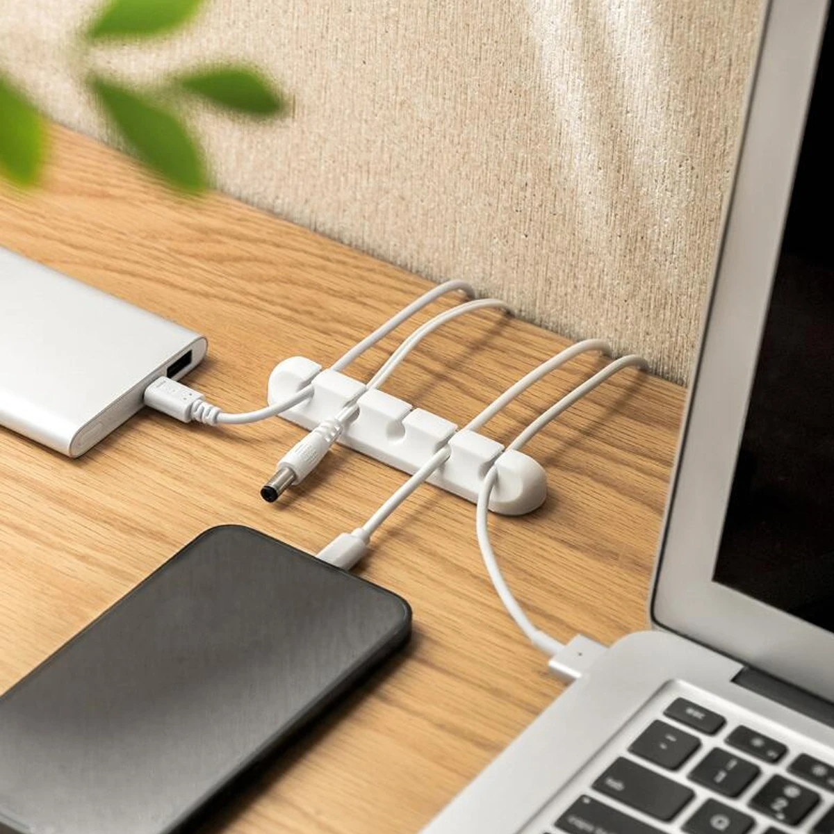 Desktop Organizer Multi-Hole Design Phone Charging Data Cable Organizer Computer Headset Cable Clutter-Free Holder