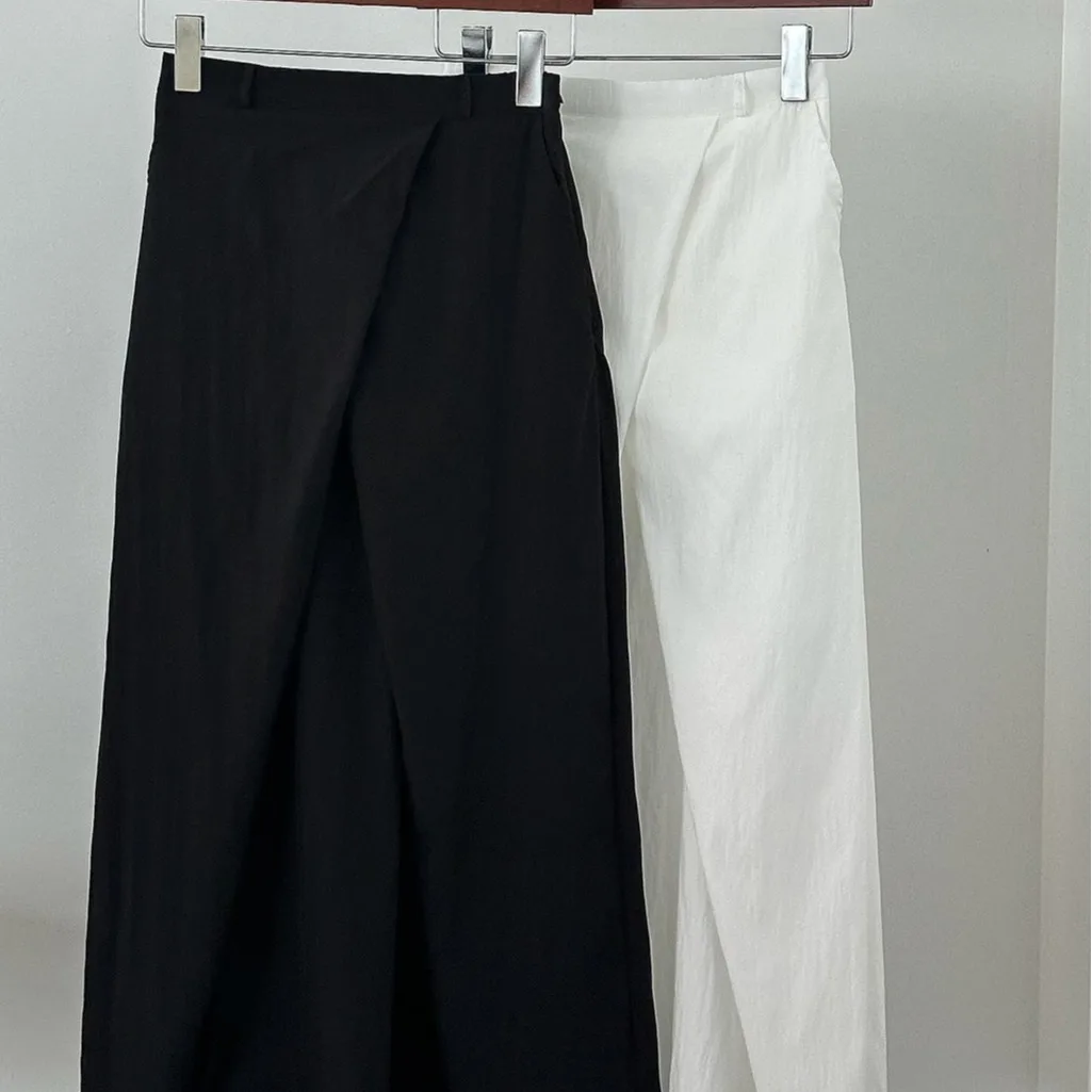 Schlankmachender Midirock mit hoher Taille für Frauen, bezauberndes Vintage-Design, vielseitiges koreanisches Sle-Pendler-Wärme-Polyesterfaser