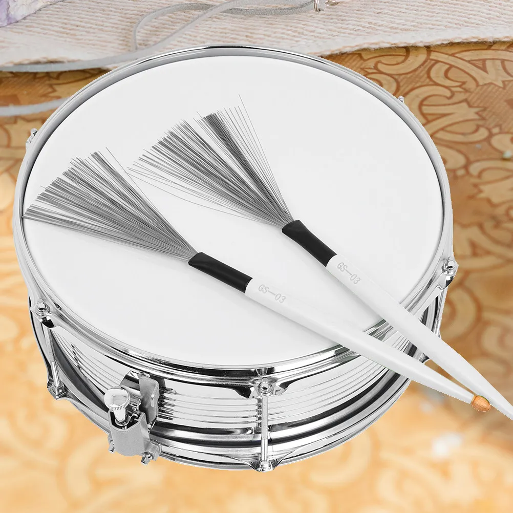 

1 пара профессиональных проволочных щеток для барабанов с ручкой из кленового дерева и щетиной из углеродистой стали для джазовых ударных инструментов, компактные