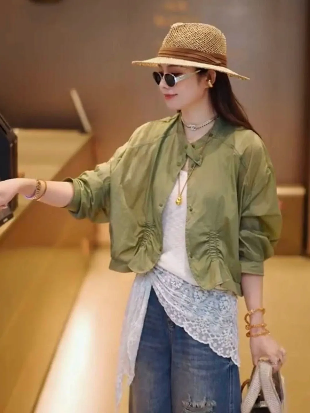Korean Style round Neck Pleated Short Outerwear Women's Summer New Loose Versatile Slimming Thin Top Fashionable Sun Protecti...