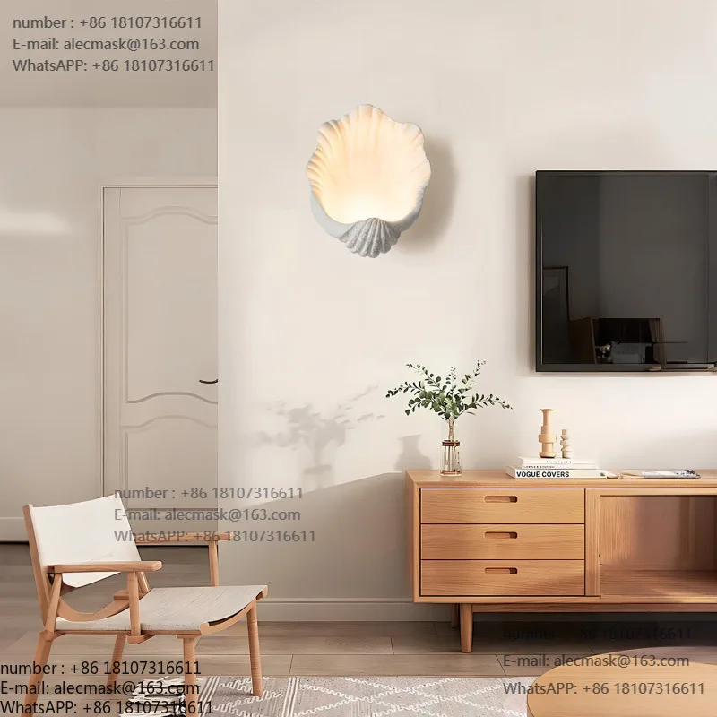 

Nordic light luxury French retro shell wall lamp living room sofa background wall