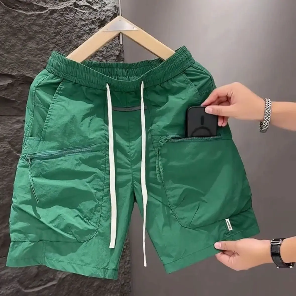Ice Silk Ultra-Thin Men's Workwear Shorts with Pockets Zipper Closure Quick-Dry Casual Five-Quarter Length Straight Leg Shorts
