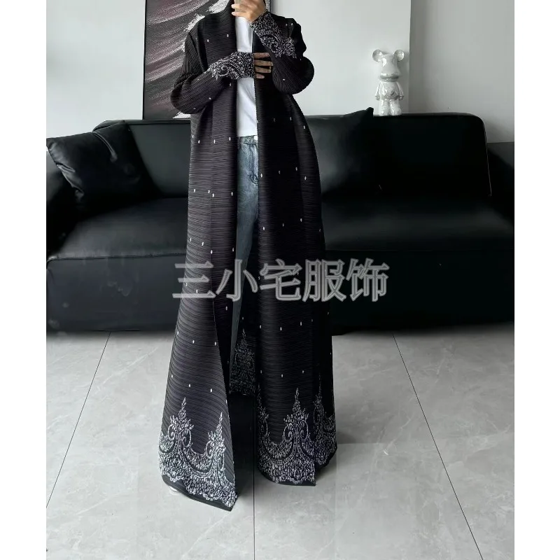 2024 Summer New Abaya Muslim Women's Pleated Printed Long Sleeved Black Plus Size Robe Fashionable and Elegant Cardigan