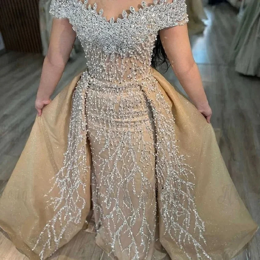 Champagnerfarbene Brautkleider, schulterfrei, mit Perlen verziert, abnehmbares Brautkleid, Saudi-Arabien, Dubai, islamisches Vestido De Noiva, individuell gestaltet