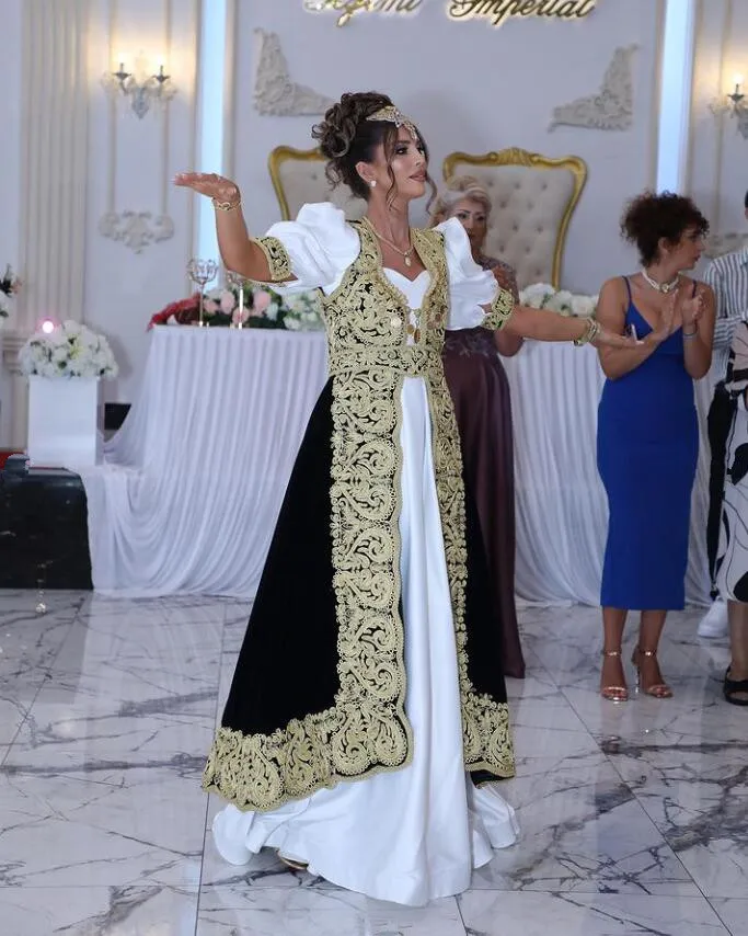 Algerian outfits Karakou Prom Dress with Jacket Two Pieces Gold Lace Applique Velvet Half Sleeve Evening Forma Gown for Women