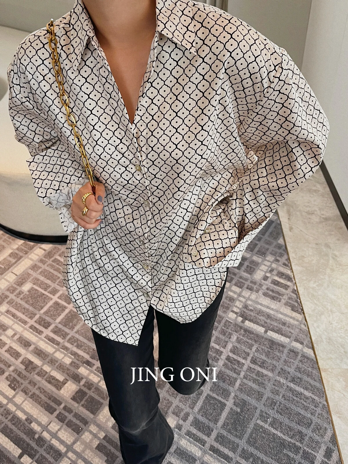 

Satin Dot Plaid Shirts Blouses Elegant Woman Clothing 2023 Vintage Korean Fashion Style Autumn Y2K Top Oversize Long Sleeve Chic