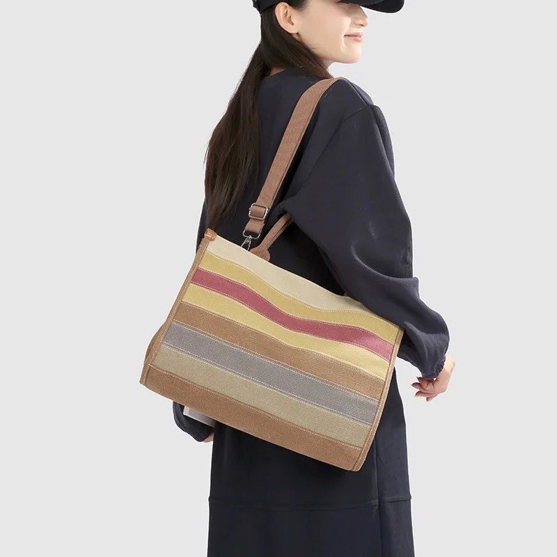 

Новая модная женская холщовая сумка 2025 года — контрастные полоски, портативная сумка через плечо большой вместимости для поездок на работу
