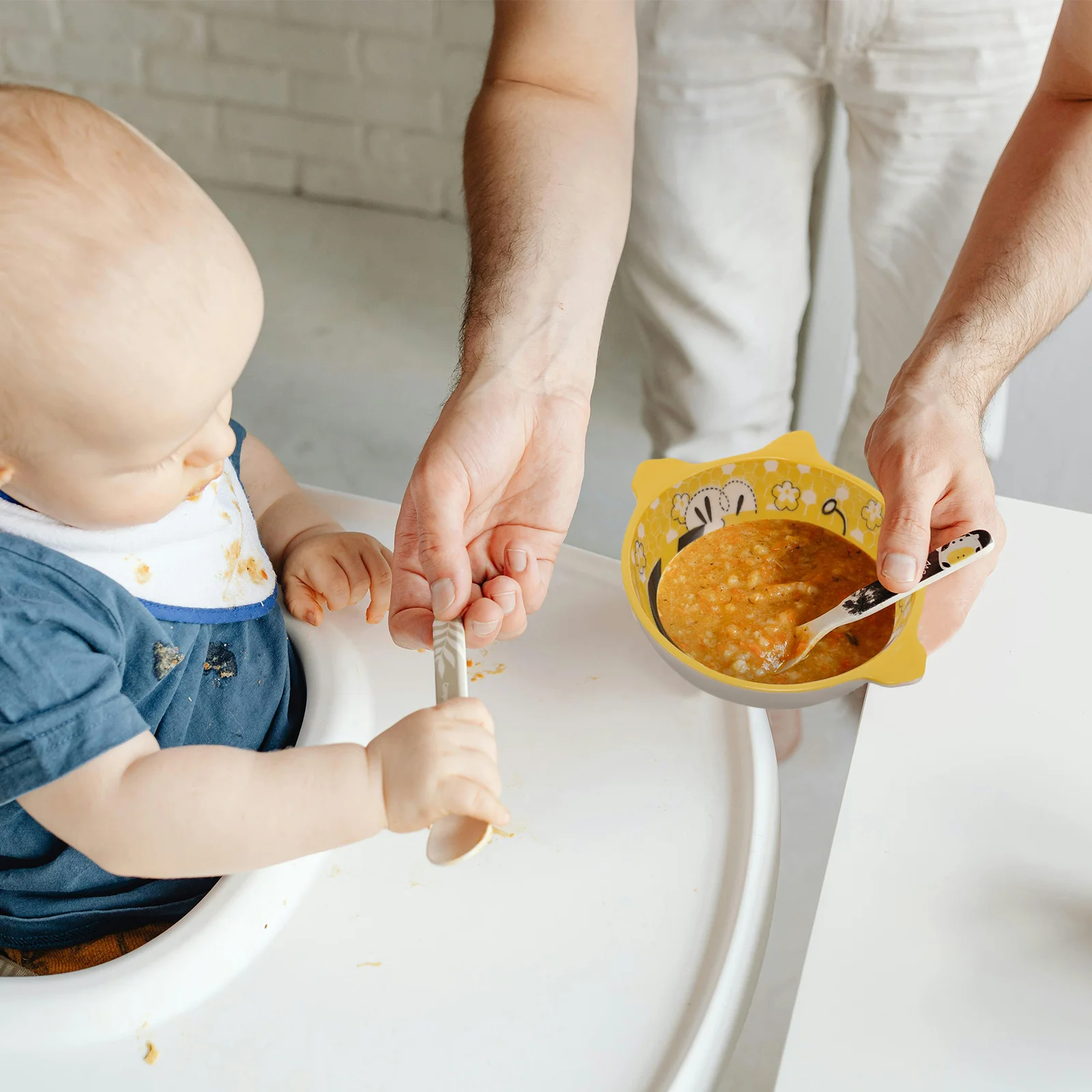 2Pcs Cartoon Biene Keramik Schüssel Nette Babynahrung Schüssel Dekorative Frühstück Würze Snack Sauce Gewürz Gericht für Home Restaurant