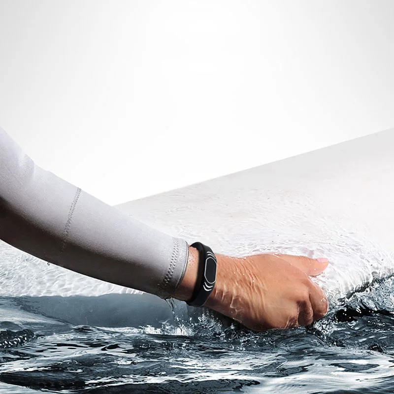 1pcs 125Khz T5577 Rewritable RFID Bracelet Silicone Wristband Watch Copy Clone Rewritable Key Badge Access Control Token Card