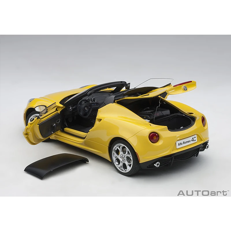 1:18 Autoart Alfa Romeo 4C Spider Alloy Sports Car Die-Casting Car Model Gift To A Friend Holiday Gift Collection