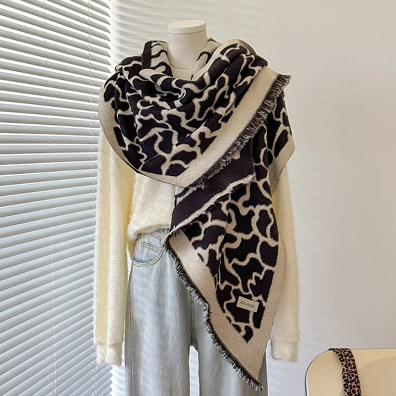2025, neuer Design-Winterschal aus Kaschmir für Damen – eleganter, warmer Pashmina-Schal mit Leopardenmuster, Poncho und Bufanda – Detail 4