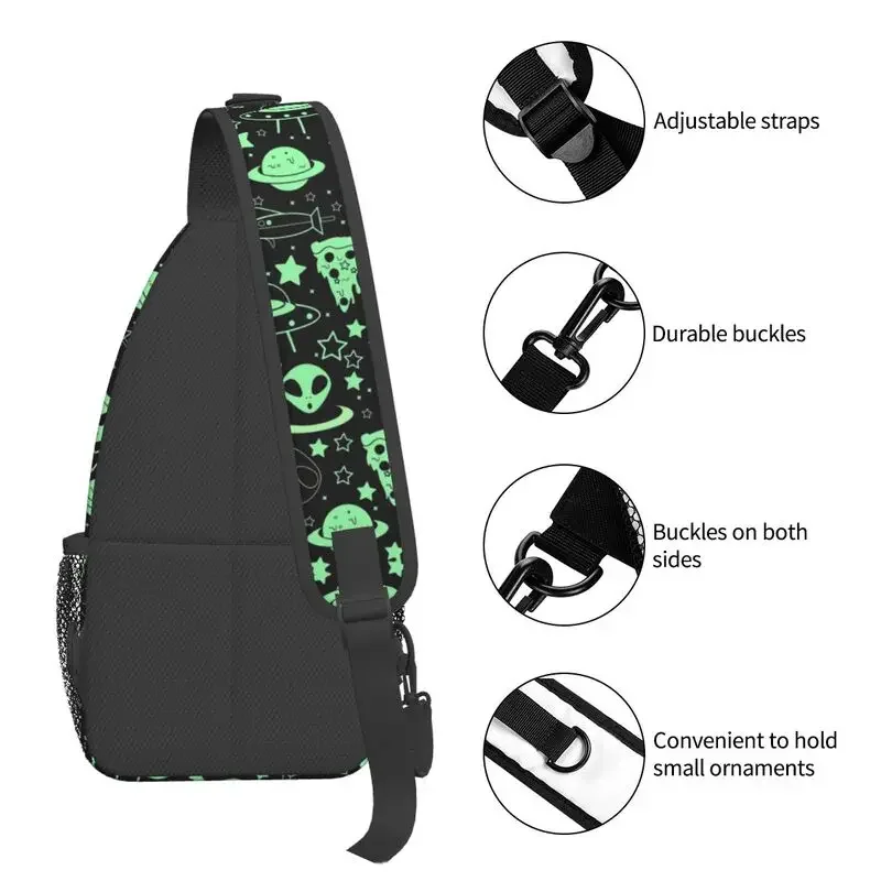 Nave Espacial Masculina Casual e Alienígenas Mochila Crossbody Sling, Bolsa Peito de Ombro para Acampar, Biking, Sling, Exploração de Galáxias