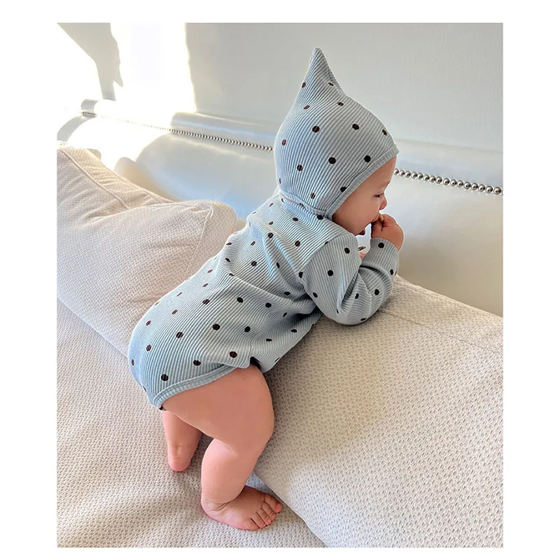 

2024, весна-лето, новый хлопковый комбинезон с длинными рукавами и шапочкой для новорожденных, детская одежда, комбинезон в горошек, детская одежда для мальчиков и девочек