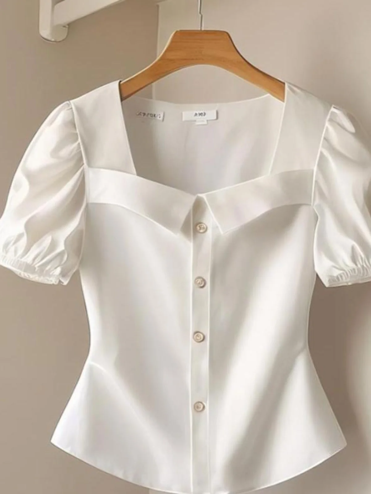 csa-fena-branca-de-manga-curta-nova-de-verao-design-Unico-conjunto-de-duas-pecas-sensacao-faion-material-de-alta