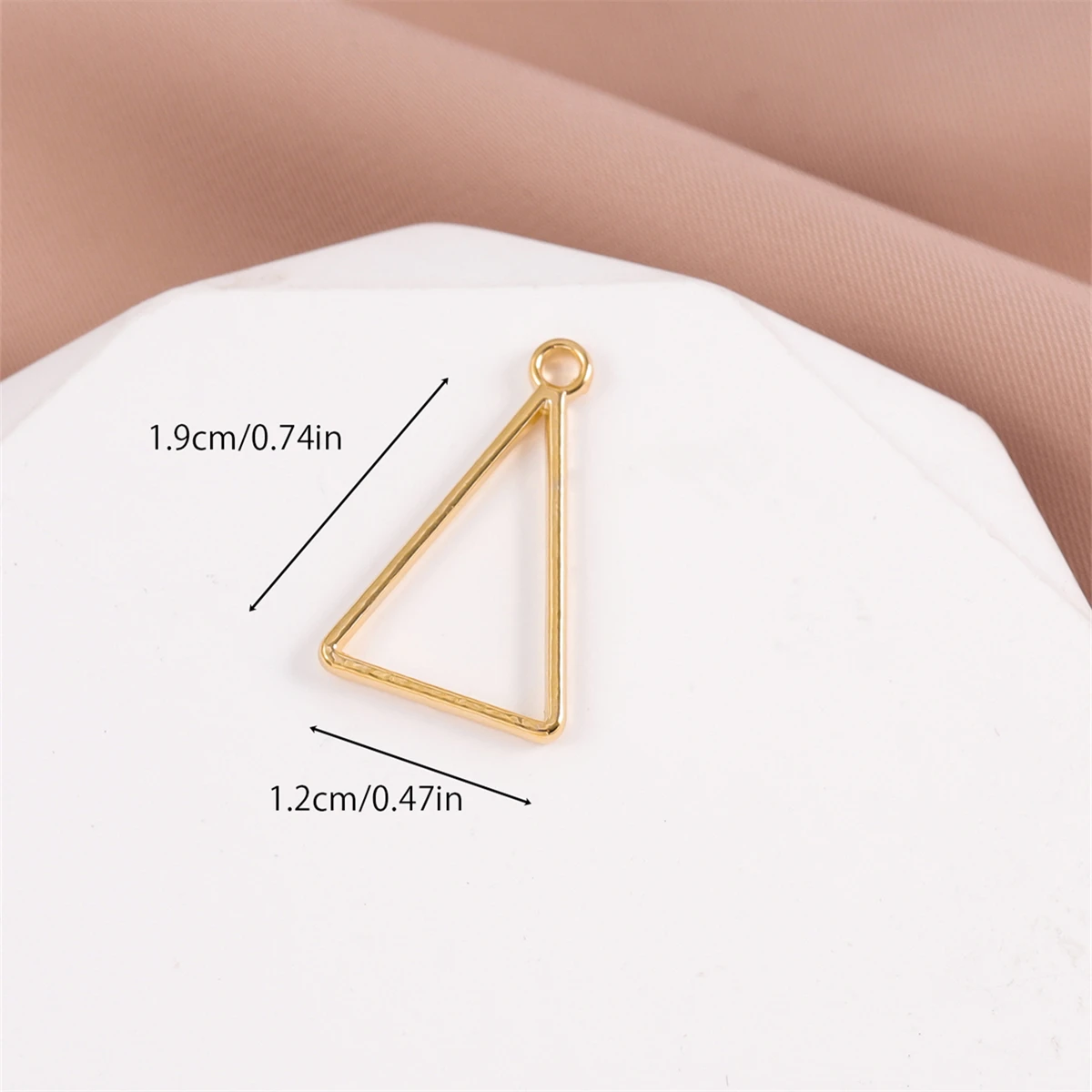 20pcs DIY handmade jewelry earrings accessories with gold and color retention for one year simple hollow out triangle