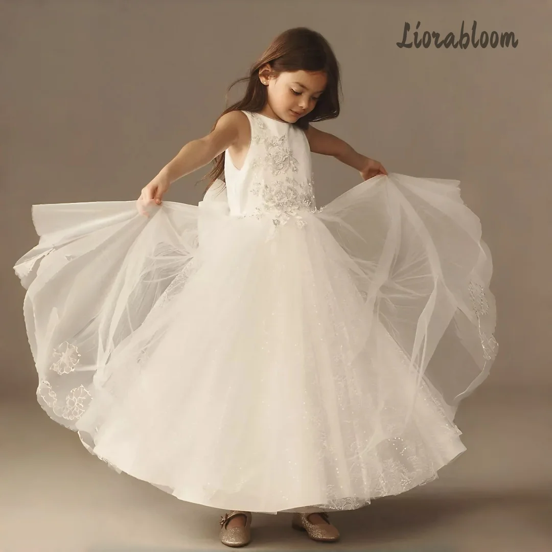 

Girls' Simple Elegant Dress Tulle Flower Girl Gown Multi-Layered Fluffy Formal Evening Gown Butterfly-Adorned Wedding Attire