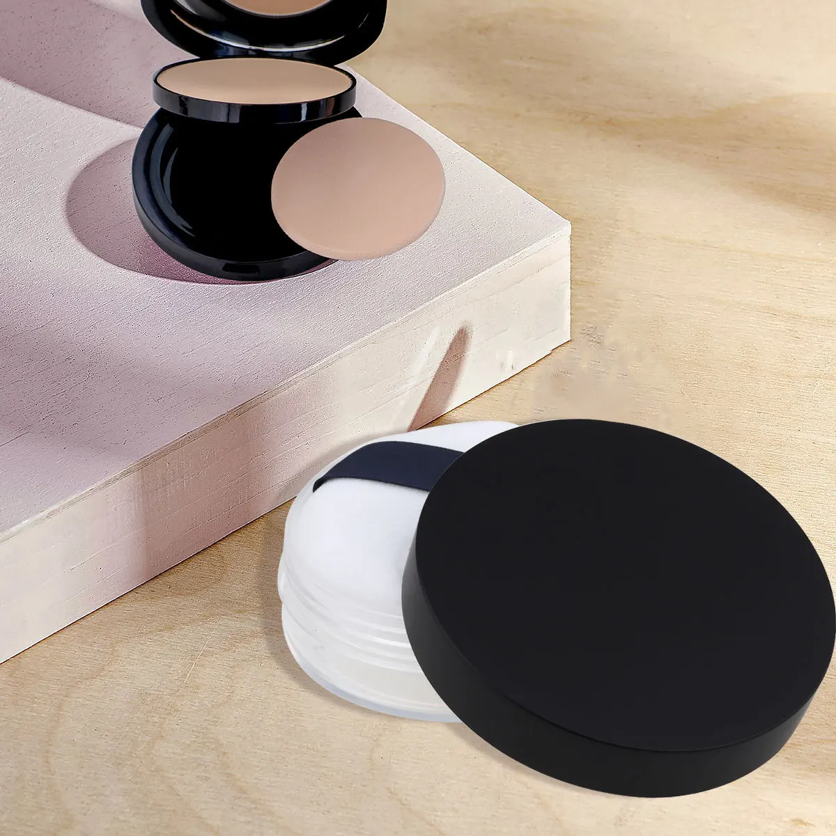 حاوية فارغة 20 جرام جرة بلاستيكية قابلة لإعادة الاستخدام لبودرة أحمر الخدود السائبة وبودرة الوجه اللامعة للاستخدام المنزلي أثناء السفر