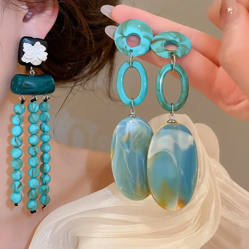 

Minar Bohemia Blue Green Gradient Color Resin Acrylic Flower Oval Geometrical Tassel Long Drop Earrings for Women Casual Jewelry