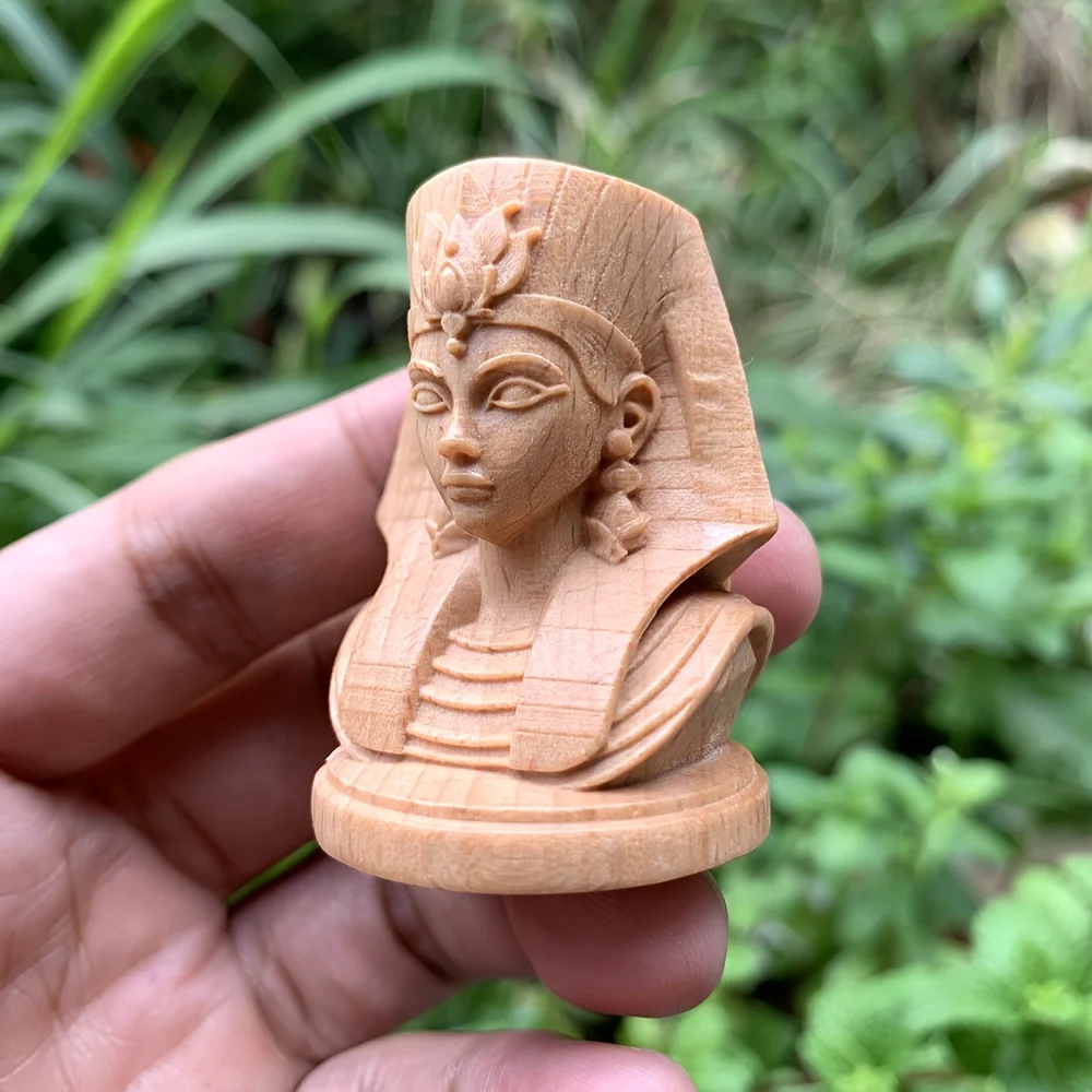 Hand-Carved Wooden Creative Pharaoh Ornaments Suitable for Party Decorations, Tabletop Decorations, Christmas Decorations, Study Rooms, Housewarming Gifts, Birthday Gifts, Office