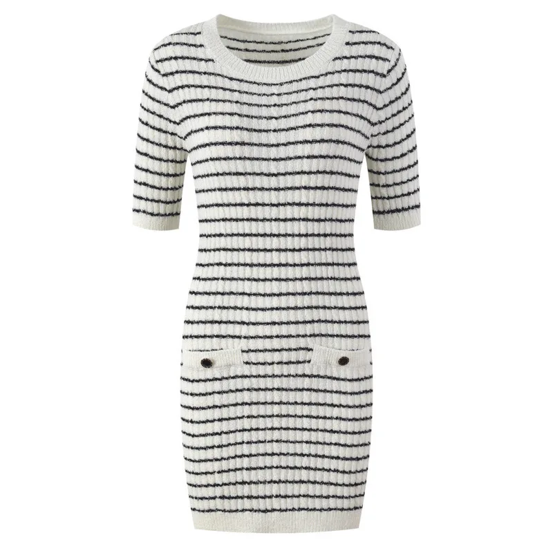 CHUJIE فستان فرنسي قصير مخطط نمط حلو وحار رقبة مستديرة Bodycon شق الورك عناق نادي فستان سهرة SS25