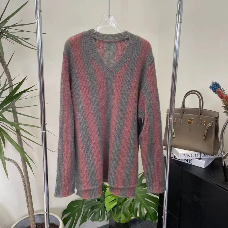 Women's Autumn and Winter New Fashion Elegant Contrast Color Pullover Stripe Long Sleeve Loose Relaxed Commuter Sweater Tops