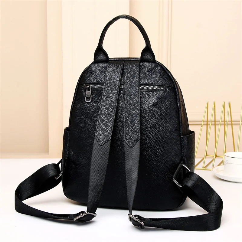 Solid Pattern Genuine Leather Backpack for Woman Black Cowhide Travel Bags Luxury Rivets Cow Leather Shoulder Bag