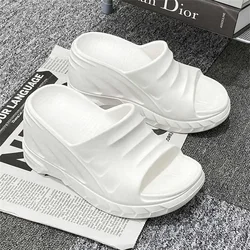 Wedge Sole Shower Women Teenage Sneakers Slippers For Home Shoes Sports Sandals Luxery Sneachers Donna Trending Sneakeres