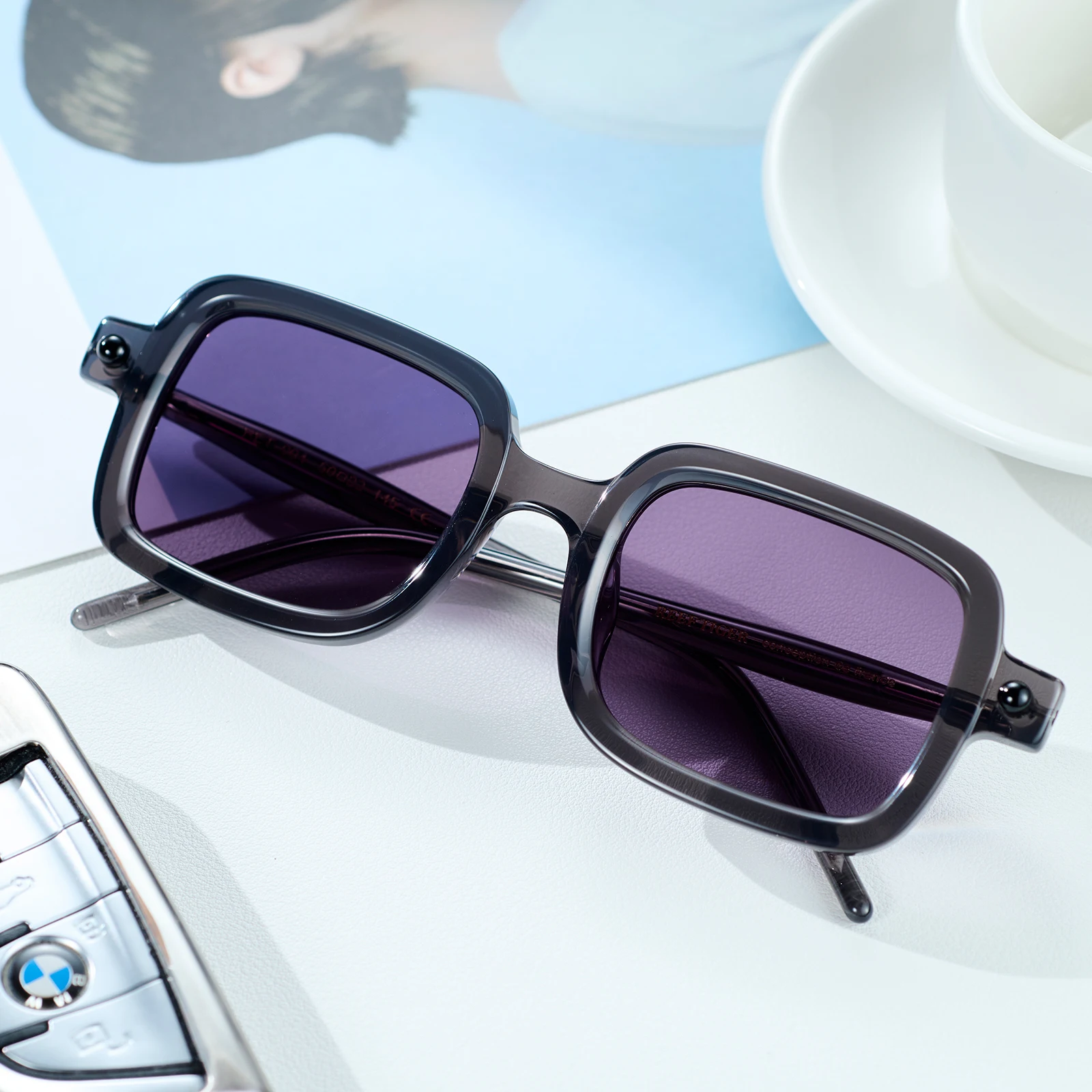 Reef Tiger модные песочные черные квадратные солнцезащитные очки 400 УФ блокирующие невидимые ультрафиолетовые фиолетовые линзы 100% защита от солнца