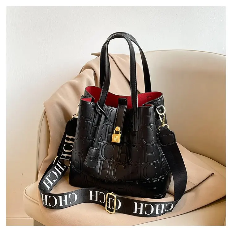 

Новое поступление, просторная большая сумка с буквенным принтом, женская сумка через плечо 3-в-1, кошелек с верхней ручкой