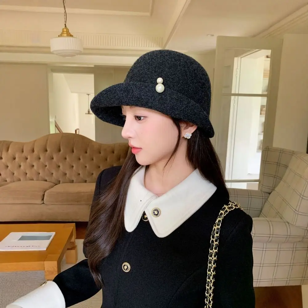Elegant Retro Wool Blend Fedoras Hat Curled Brim French Style Hepburn Style Topper Hat Pearl Pure Color Woolen Bucket Hat Autumn