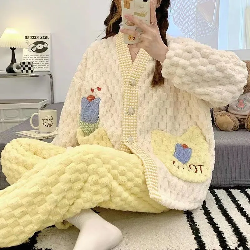 

20023 New Tulip Sleepwear Women's Autumn Winter Plush Thickening Loungewear Student Coral Plush Sleepwear Loose Homewear Set