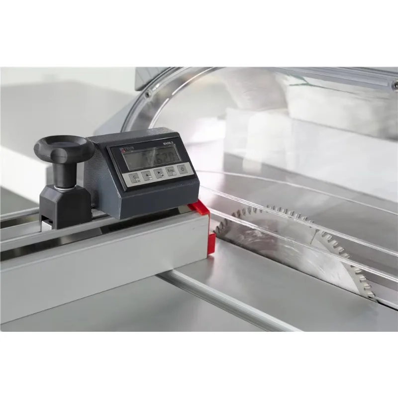 Very Popular with Russian Customers Precision Cutting Saw Push Table Saw Easy Operation