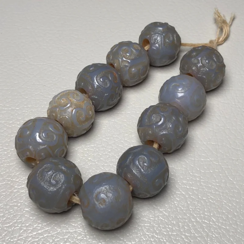 

Tibetan Nepalese Himalayan agate Old Dzi Talisman bracelet Beads Amulet