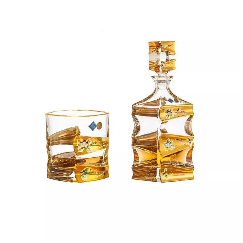 

Crystal glass enamel color gold-painted whisky cup, European high-end foreign wine cup wine bottle