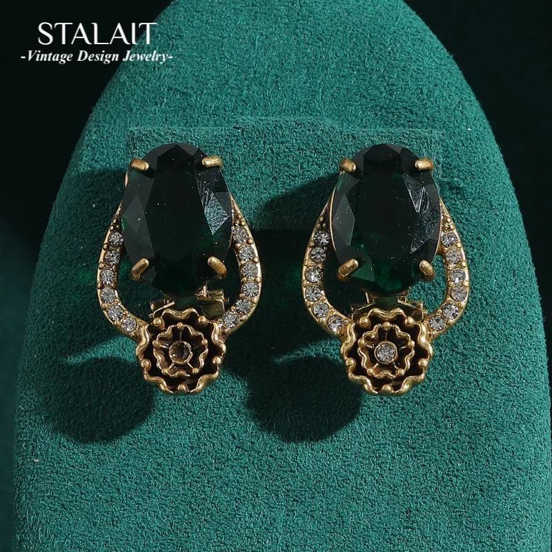 

Retro Black Camellia Flower Earrings Vintage Jewelry Green Crystal Woman Designer Antique Gold Color Luxury Charm Accessories