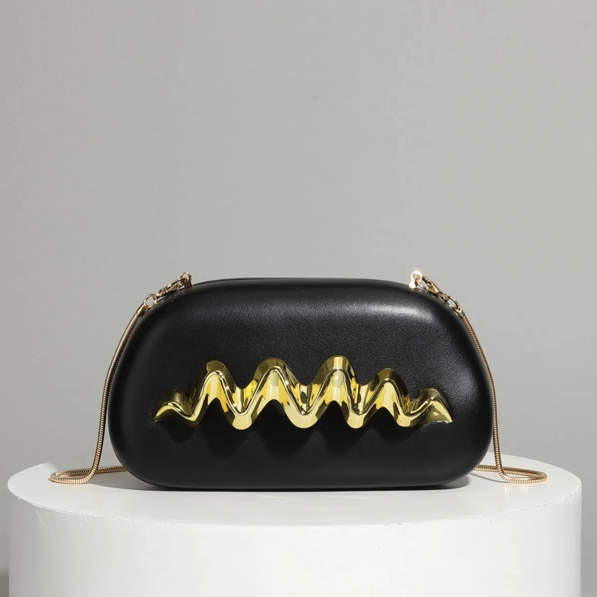 

Новая модная вечерняя сумочка-клатч из ПУ для женщин, стильная сумка-браслет для телефона с цепочкой для ношения через плечо