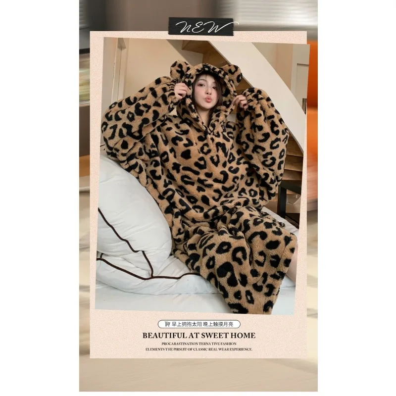 1pcs Leopard Print Loose Long Nightgown, Pajama, Thick Coral Fleece for Women in Autumn and Winter