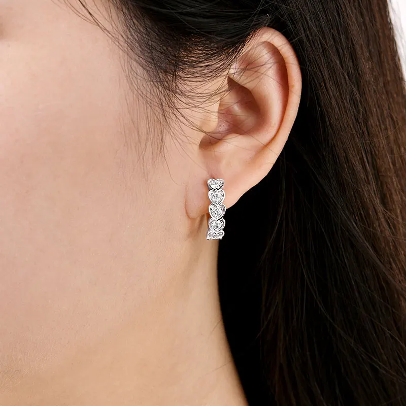 RAPRGOLD Full Round Moissanite Love Heart Flower Hoop Earrings for Women S925 Sterling Silver Huggie Earring Fine Jewelry Gifts